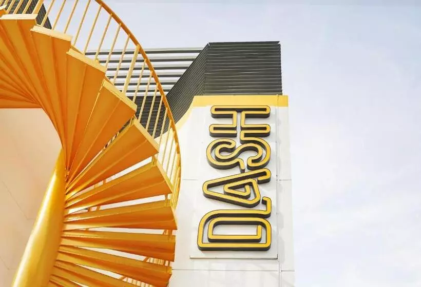 Hotelli Dash Living On Mackenzie