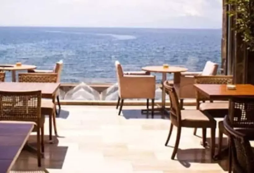 Hotel Dreams De Los Volcanes Puerto Varas