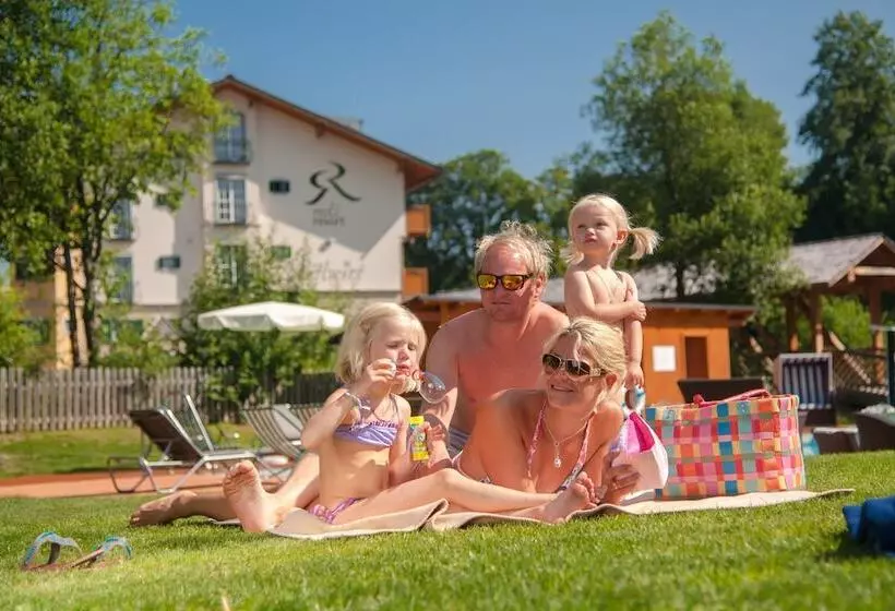 فندق Resl Resort