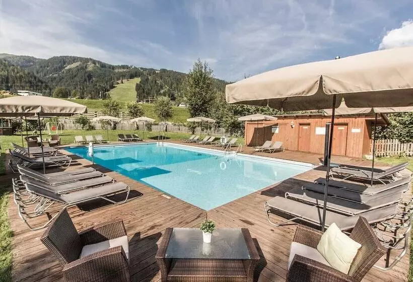 فندق Resl Resort