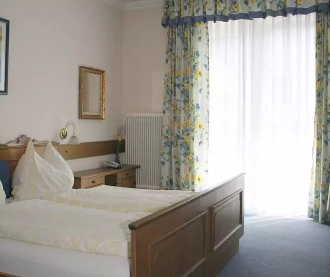 ホテル Gasthof Goldener Stern