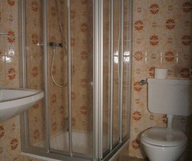 בית מלון כפרי Gasthof Goldener Stern