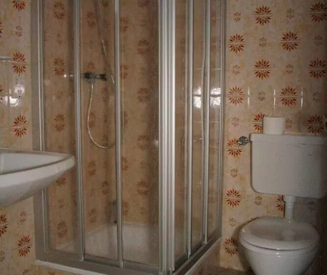 ホテル Gasthof Goldener Stern