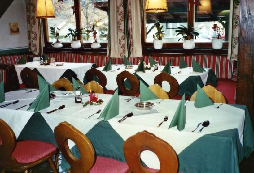 בית מלון כפרי Gasthof Goldener Stern