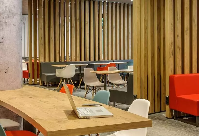 ホテル Ibis Berlin Kurfuerstendamm