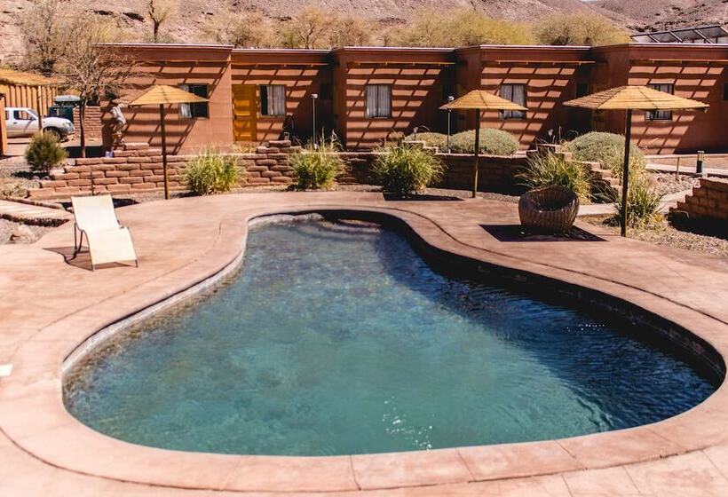 فندق Iorana Tolache