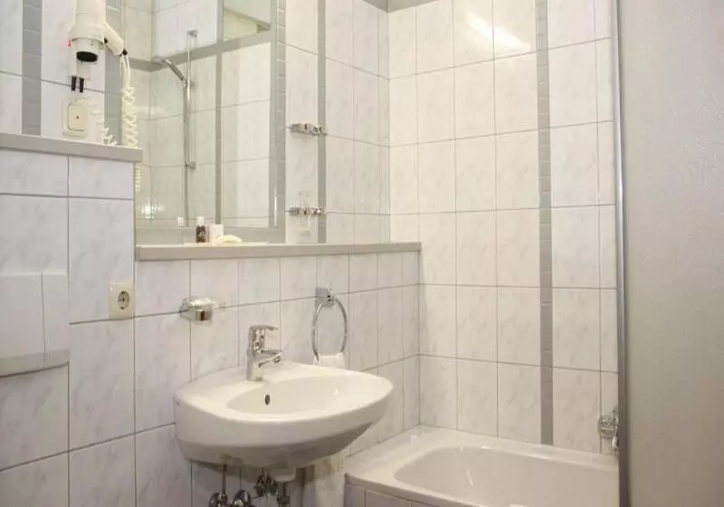 호텔 Landgasthof Bogner By Myquartier