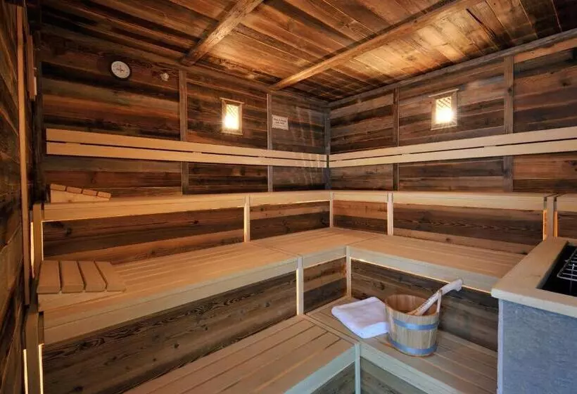 ホテル Ritzlerhof   Adults Only