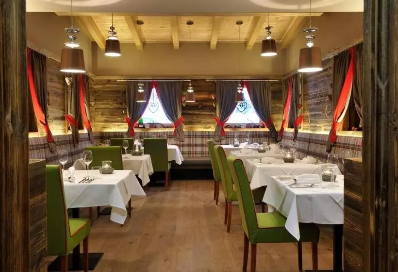 ホテル Ritzlerhof   Adults Only