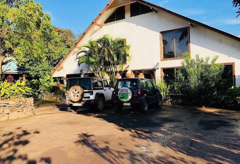 هتل Taina Rapa Nui