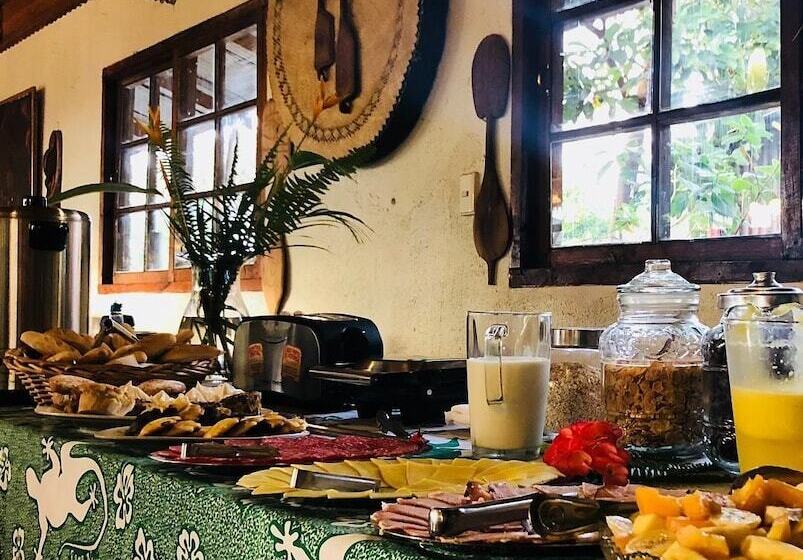 هتل Taina Rapa Nui