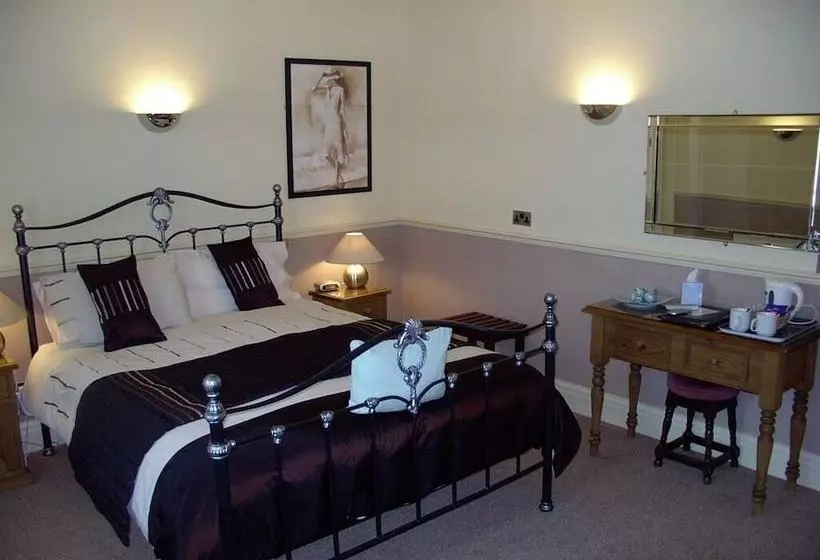 בית מלון כפרי The Dodington Lodge