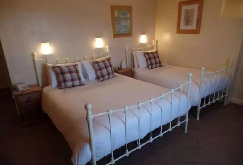 בית מלון כפרי The Dodington Lodge