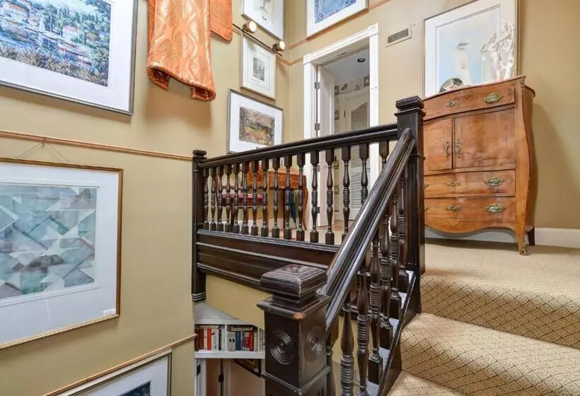 Hotelli The Mansion On O Street