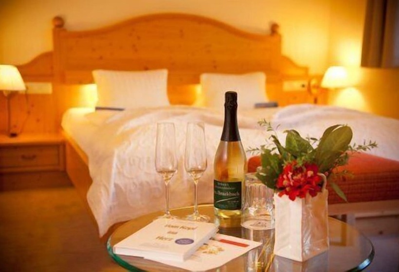 فندق Vitaler Landauerhof