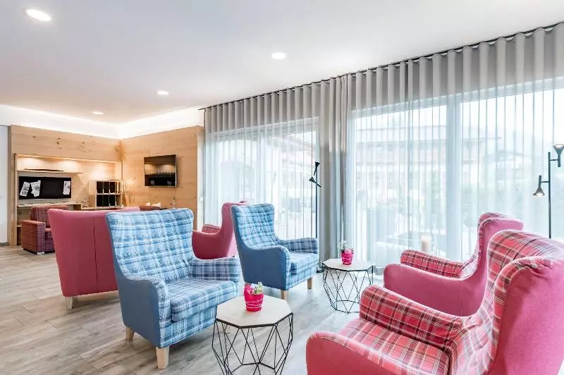 Отель Zum Gourmet