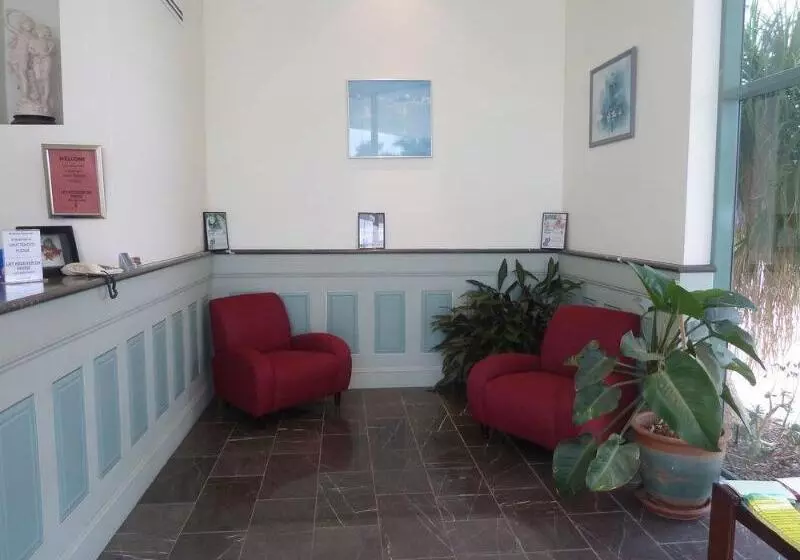 The Aston Motel Tamworth