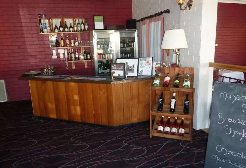 The Aston Motel Tamworth