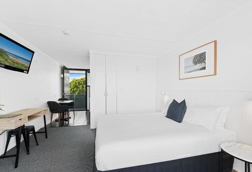 فندق على الطريق The Mid Pacific