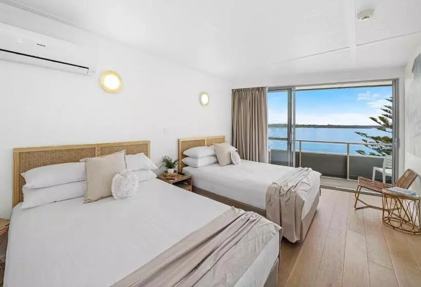 Мотель The Mid Pacific