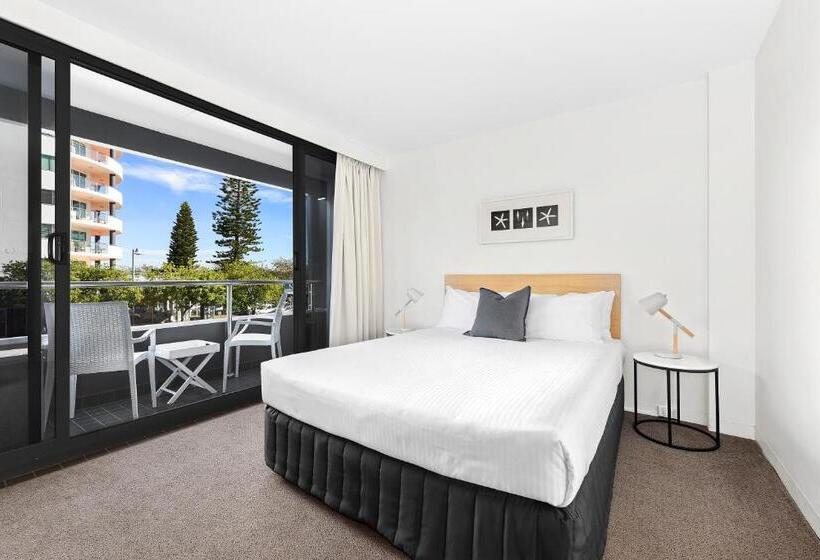 فندق على الطريق The Mid Pacific