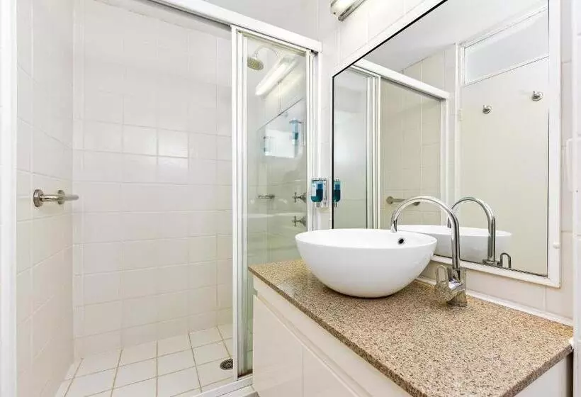 Мотель The Mid Pacific