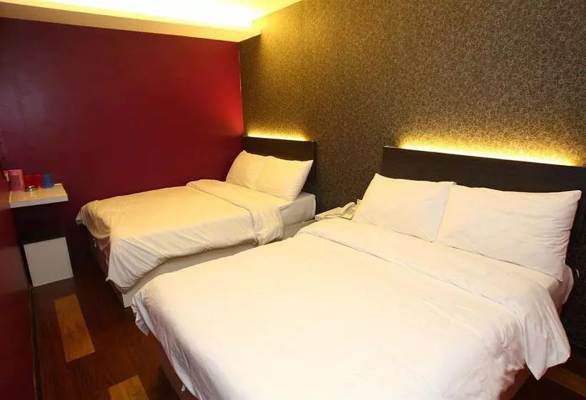 My Home Hotel Taman Connaught