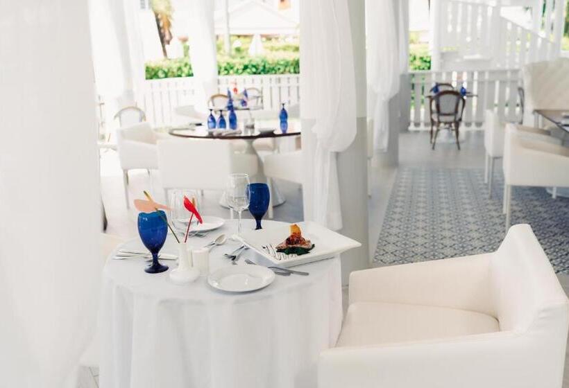 The Soco Hotel All Inclusive