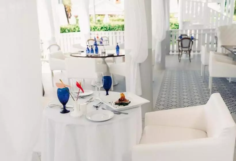 The Soco Hotel All Inclusive