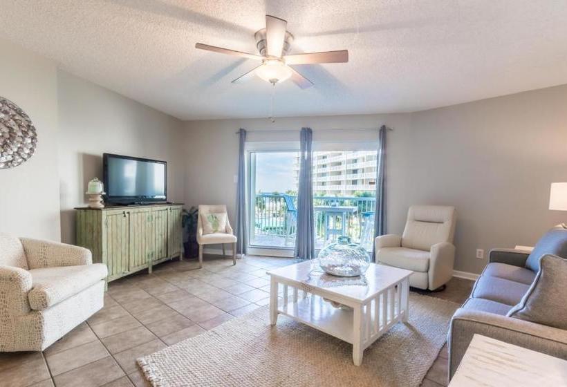 Tradewinds Condos by Meyer Real Estate