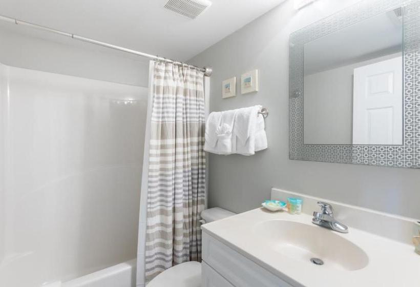 Tradewinds Condos by Meyer Real Estate