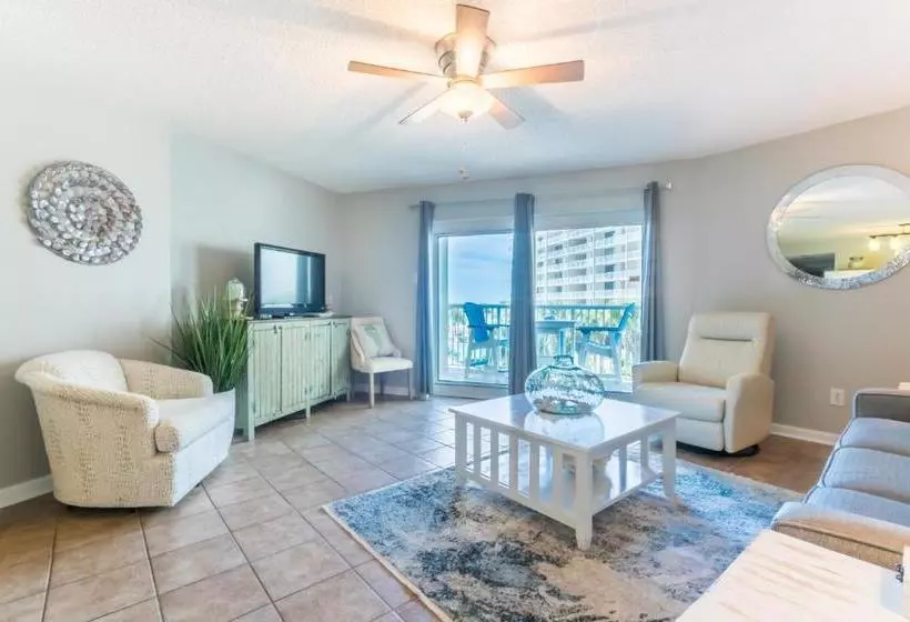 Tradewinds Condos by Meyer Real Estate