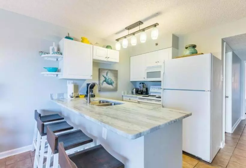 Tradewinds Condos by Meyer Real Estate