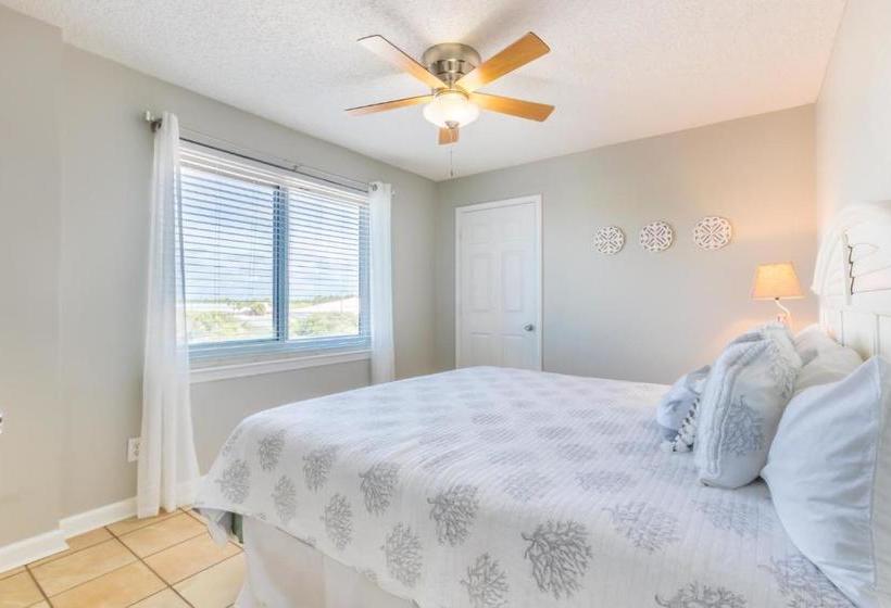 Tradewinds Condos by Meyer Real Estate