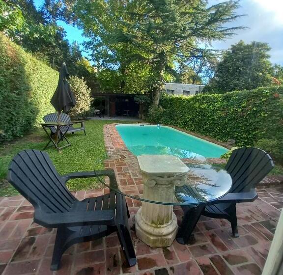 Hostel Los Azahares De Tigre