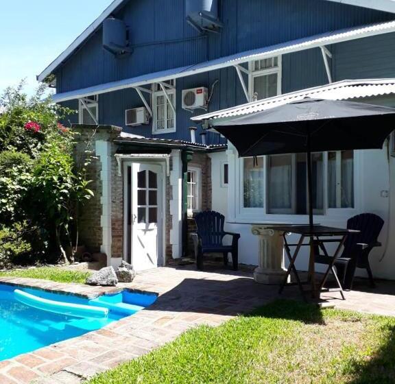 Hostel Los Azahares De Tigre