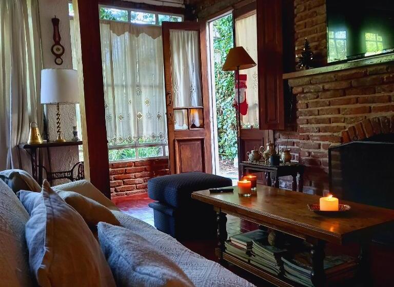 Hostel Los Azahares De Tigre