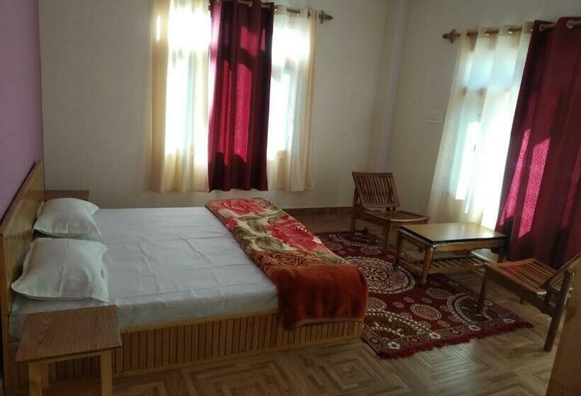 مبيت وإفطار Night In Pardise Hotel Manali