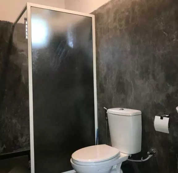 ベッドアンドブレックファースト Om Yoga Shala Beruwala