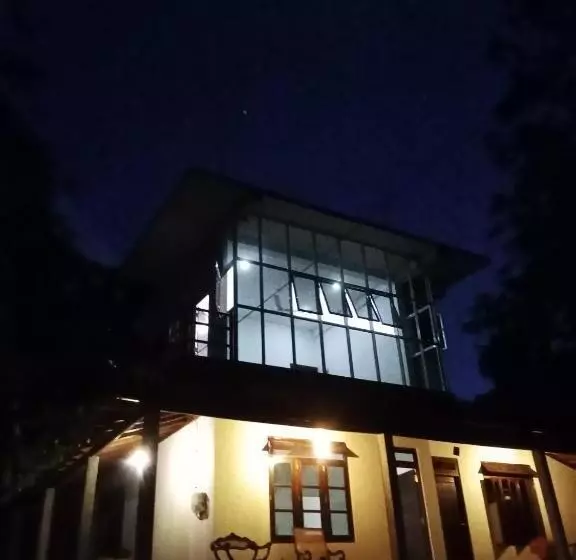 ベッドアンドブレックファースト Om Yoga Shala Beruwala