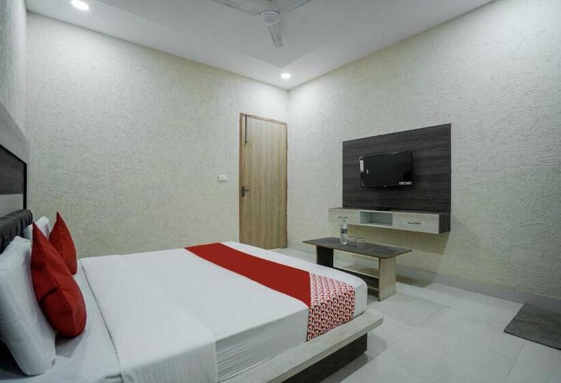 בית מלון כפרי Prime Rose