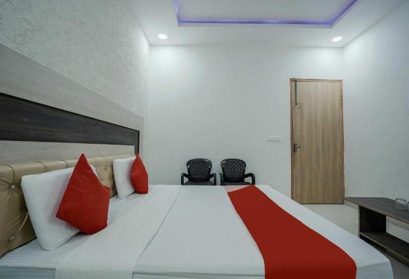 בית מלון כפרי Prime Rose