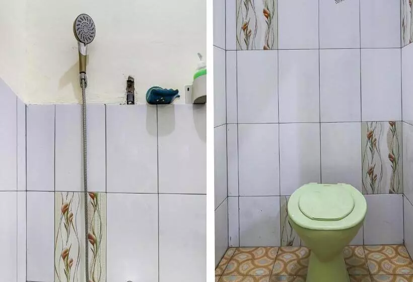 هتل Spot On 90780 Gang Tengah Homestay Syariah