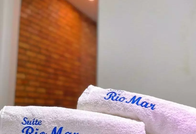 پانسیون Suites Riomar