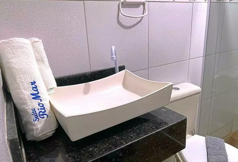 پانسیون Suites Riomar