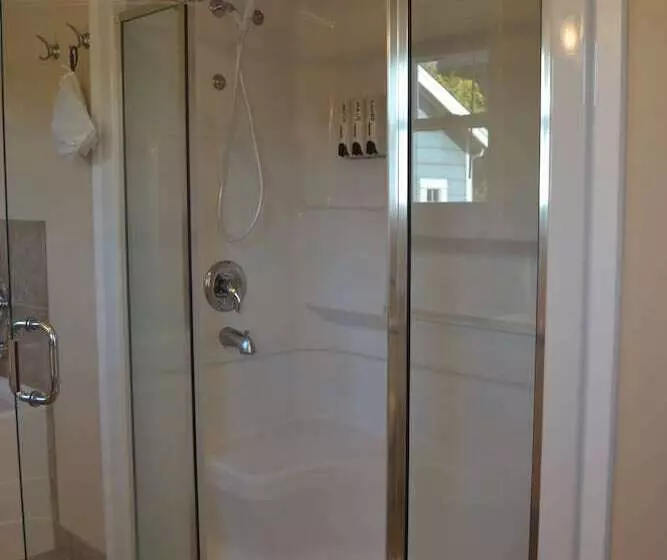 Salish B&b And Spa