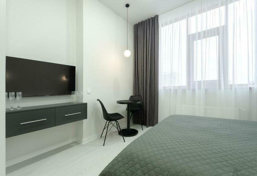 Smart Hotel Apartment With Panoramic City View In Diplomat Hall