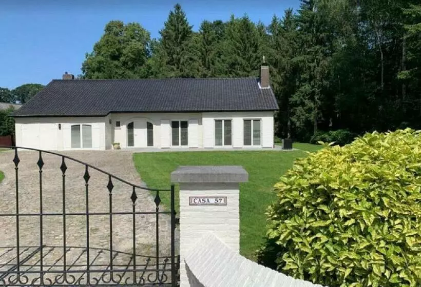 Aamiaismajoitus (B&B) Casa57