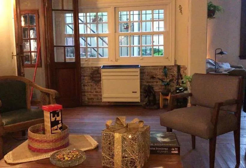 Aamiaismajoitus (B&B) La Yurta