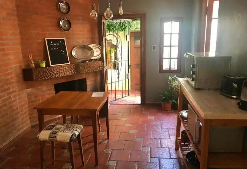 Aamiaismajoitus (B&B) La Yurta